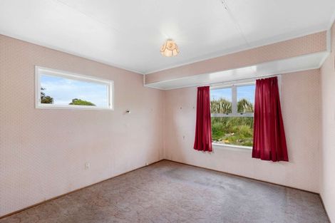 Photo of property in 23 Fernleigh Avenue, Waiuku, 2123