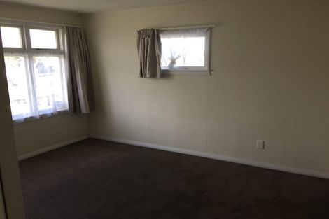 Photo of property in 15 Aberdeen Avenue, Takaro, Palmerston North, 4412