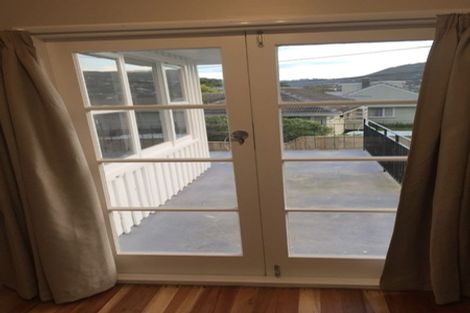 Photo of property in 113 Parkvale Road, Karori, Wellington, 6012