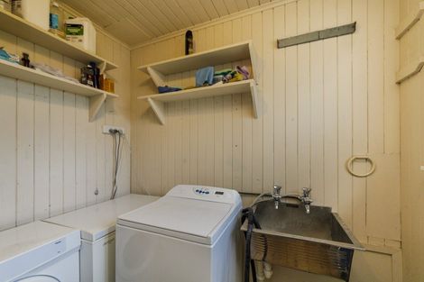 Photo of property in 20 Esk Street, Roslyn, Palmerston North, 4414