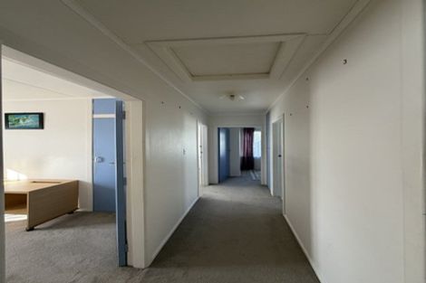 Photo of property in 5 Raleigh Street, Vogeltown, New Plymouth, 4310