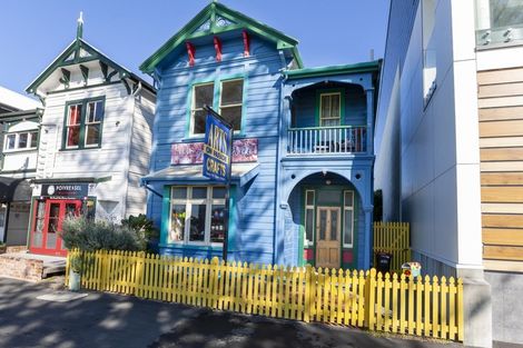 Photo of property in 185 Marine Parade, Napier South, Napier, 4110