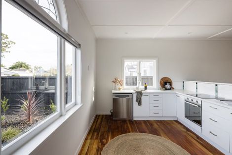 Photo of property in 74 Rimu Street, Maeroa, Hamilton, 3200