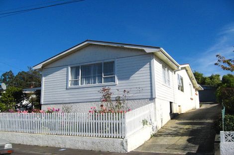 Photo of property in 3 Charters Street, Glenross, Dunedin, 9011