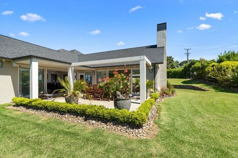 Photo of property in 104 Vaughans Road, Long Bay, Albany, 0792