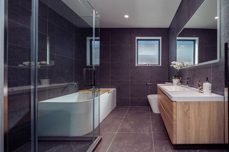 Photo of property in 8 Poutawa Lane, Clarks Beach, 2122