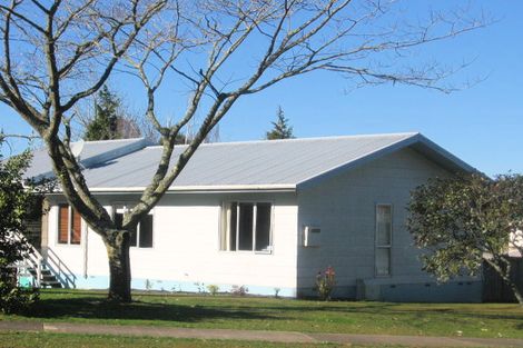 Photo of property in 88 Totara Drive, Pukete, Hamilton, 3200