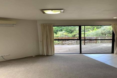 Photo of property in 2a Bronwyn Place, Torbay, Auckland, 0630