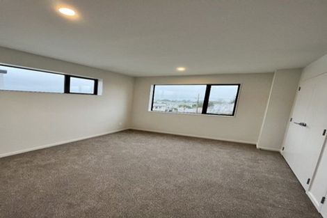 Photo of property in 6/54 Swanson Road, Henderson, Auckland, 0610