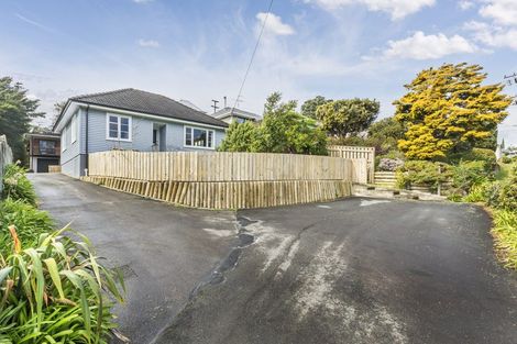 Photo of property in 24 Duncan Street, Tawa, Wellington, 5028