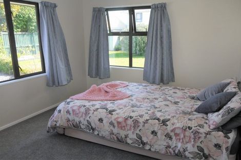 Photo of property in 2 Nautilus Place, Spencerville, Christchurch, 8083