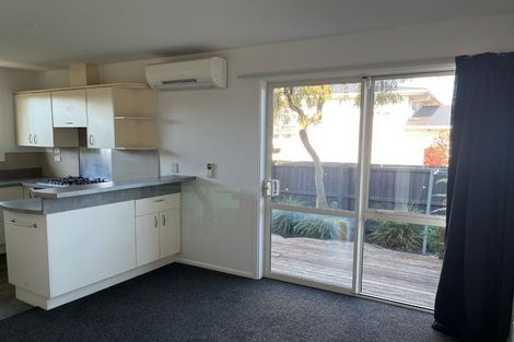 Photo of property in 2/60 Cheyenne Street, Sockburn, Christchurch, 8042