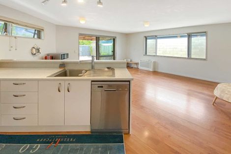 Photo of property in 4/85 Yaldhurst Road, Sockburn, Christchurch, 8042