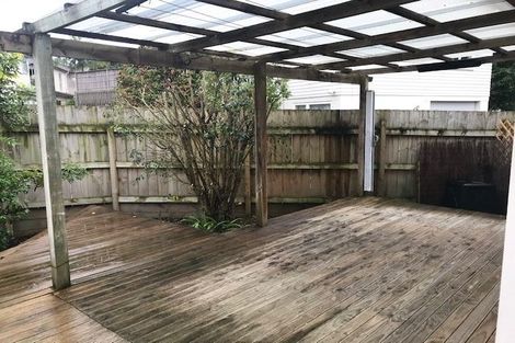 Photo of property in 10 Bacot Place, Howick, Auckland, 2014