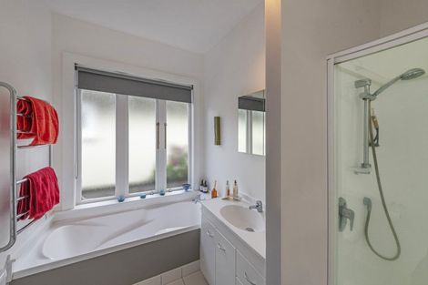 Photo of property in 72 Park Road, Miramar, Wellington, 6022