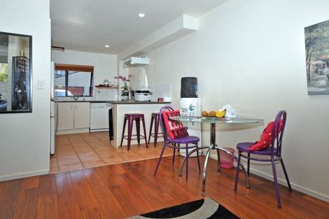 Photo of property in 9/70 Fernhill Way, Oteha, Auckland, 0632