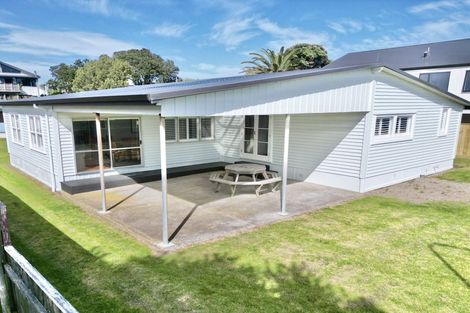 Photo of property in 338 Ocean Road, Ohope, 3121