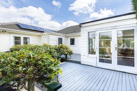 Photo of property in 8 Kohekohe Road, Waikanae, 5036