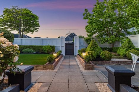 Photo of property in 54 Hawkesbury Avenue, St Albans, Christchurch, 8014