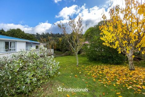 Photo of property in 7 Kapuranga Grove, Stokes Valley, Lower Hutt, 5019