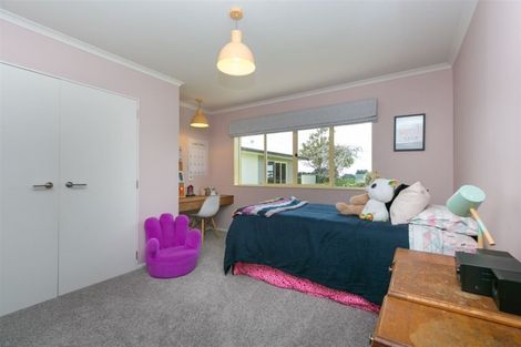 Photo of property in 457 Upland Road, Tarurutangi, New Plymouth, 4372