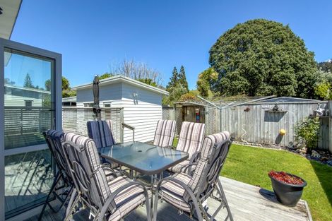 Photo of property in 8 Mako Avenue, Whiritoa, Whangamata, 3691