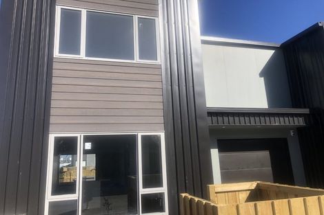 Photo of property in 10 Selkirk Lane, Hamilton Lake, Hamilton, 3204