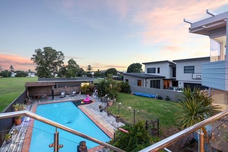 Photo of property in 8 Moa Street, Mount Maunganui, 3116