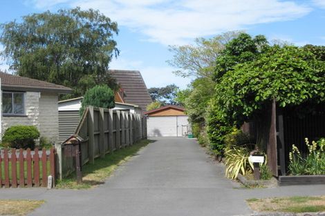 Photo of property in 106b Royal Park Drive, Parklands, Christchurch, 8083