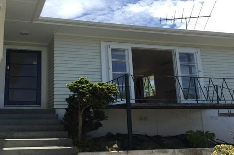 Photo of property in 121 Methuen Road, New Windsor, Auckland, 0600