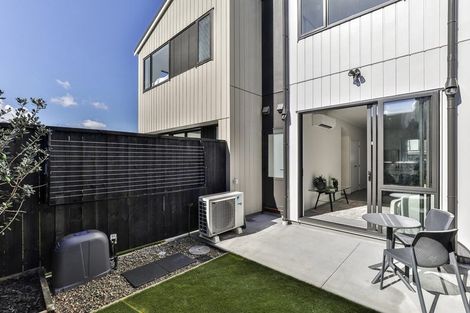 Photo of property in 7 Oranga Drive, Westgate, Auckland, 0614
