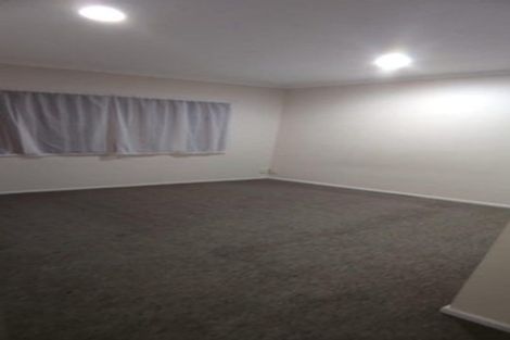 Photo of property in 16 Carrick Glen Avenue, Flat Bush, Auckland, 2019