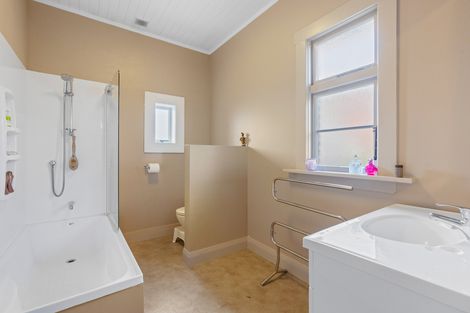 Photo of property in 79 Middleton Road, Kew, Dunedin, 9012