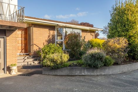 Photo of property in 18 Delaware Crescent, Russley, Christchurch, 8042