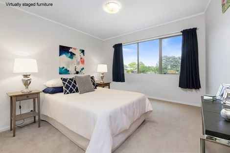 Photo of property in The Haven, 28/120 Beach Haven Road, Beach Haven, Auckland, 0626