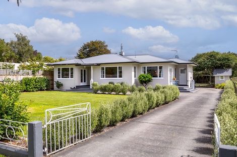 Photo of property in 2437 State Highway 2, Greytown, 5794