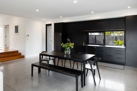 Photo of property in 60 Jellicoe Drive, Hamilton East, Hamilton, 3216