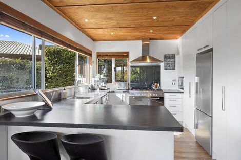 Photo of property in 157c Heta Road, Highlands Park, New Plymouth, 4312