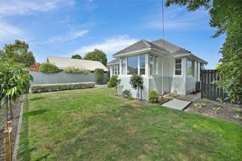 Photo of property in 3 Bateman Avenue, Bryndwr, Christchurch, 8053