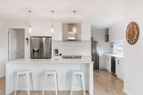 Photo of property in 93 Bell Road, Papamoa, Te Puke, 3187