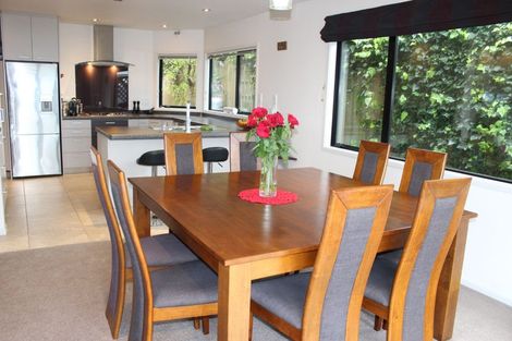 Photo of property in 7a Bay Lair Grove, Island Bay, Wellington, 6023