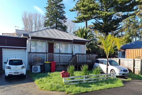 Photo of property in 33a Springs Road, Parakai, 0830