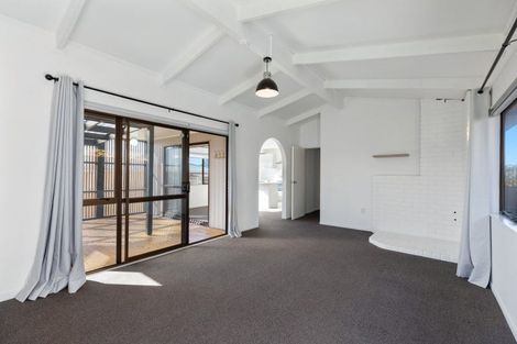 Photo of property in 8a Lincoln Terrace, Gate Pa, Tauranga, 3112