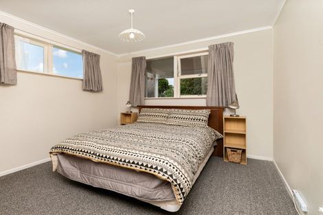 Photo of property in 10 Rock Isle Road, Torbay, Auckland, 0630