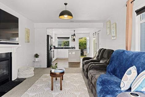 Photo of property in 15 Junction Street, Welbourn, New Plymouth, 4310