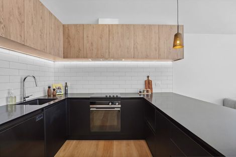 Photo of property in 45a Mcadam Drive, Jacks Point, Queenstown, 9371