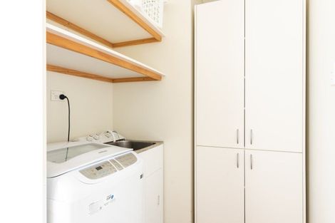 Photo of property in 9 Blackmore Street, Lynmouth, New Plymouth, 4310