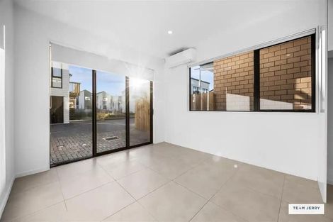 Photo of property in 11 Te Kaapia Road, Papakura, 2110