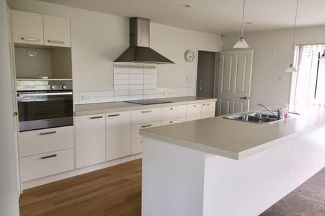 Photo of property in 11 Kingsbridge Drive, Burwood, Christchurch, 8083