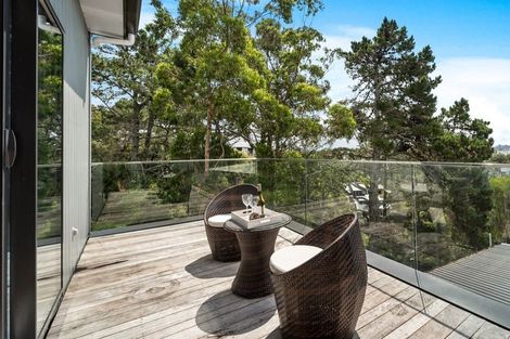 Photo of property in 185a Browns Bay Road, Browns Bay, Auckland, 0630